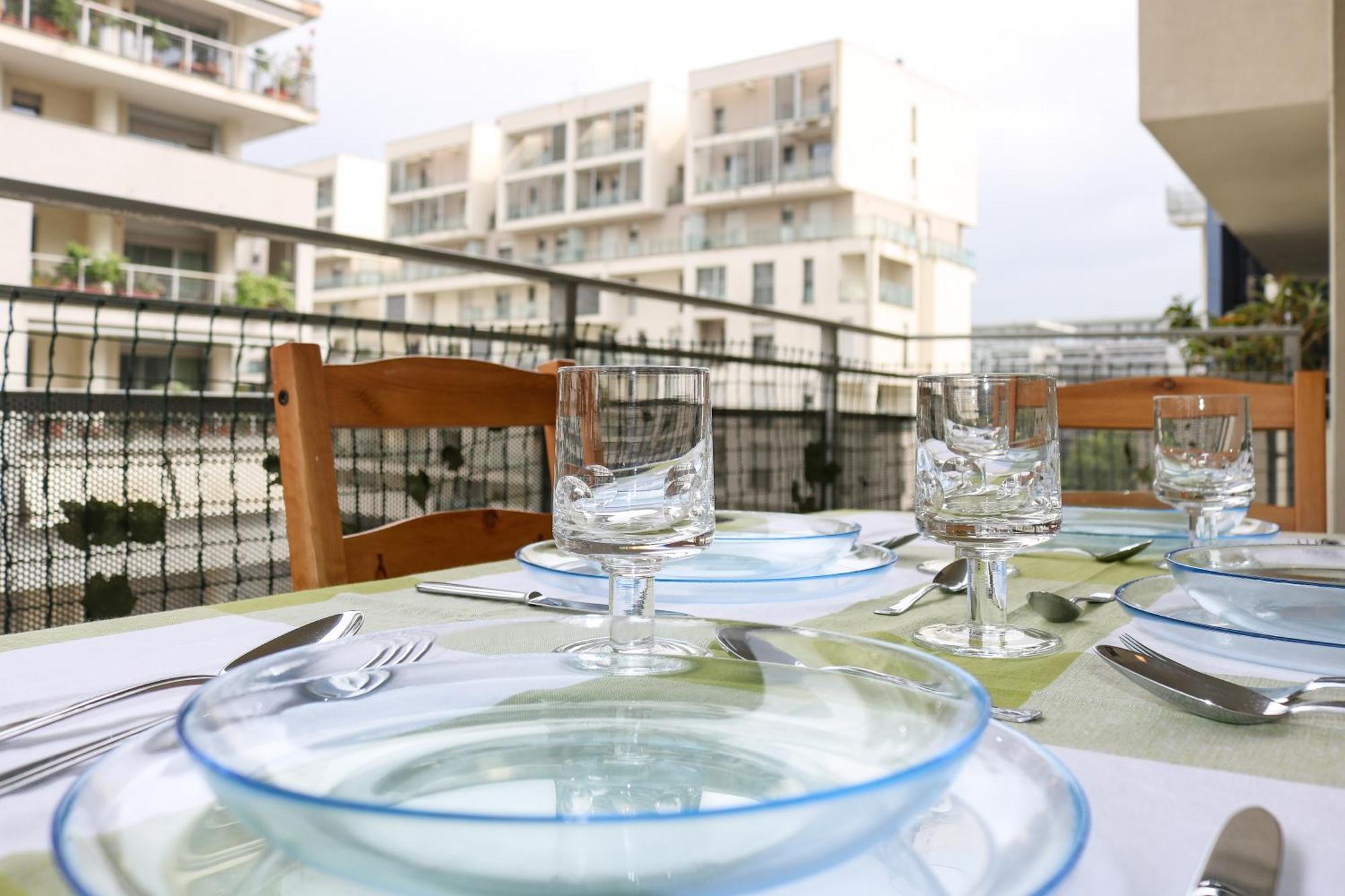 Апартаменты Urban Balcony Hideaway - 3 People Милан Экстерьер фото